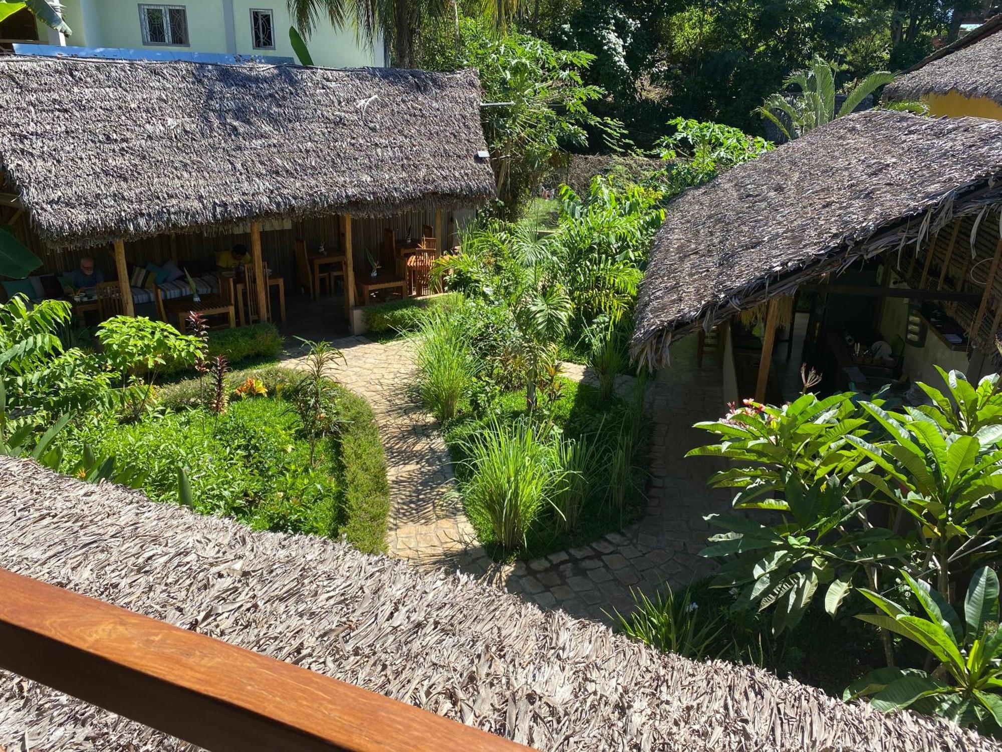 La Perle Rare De Nosy Be Hotel Ambatoloaka  Kültér fotó