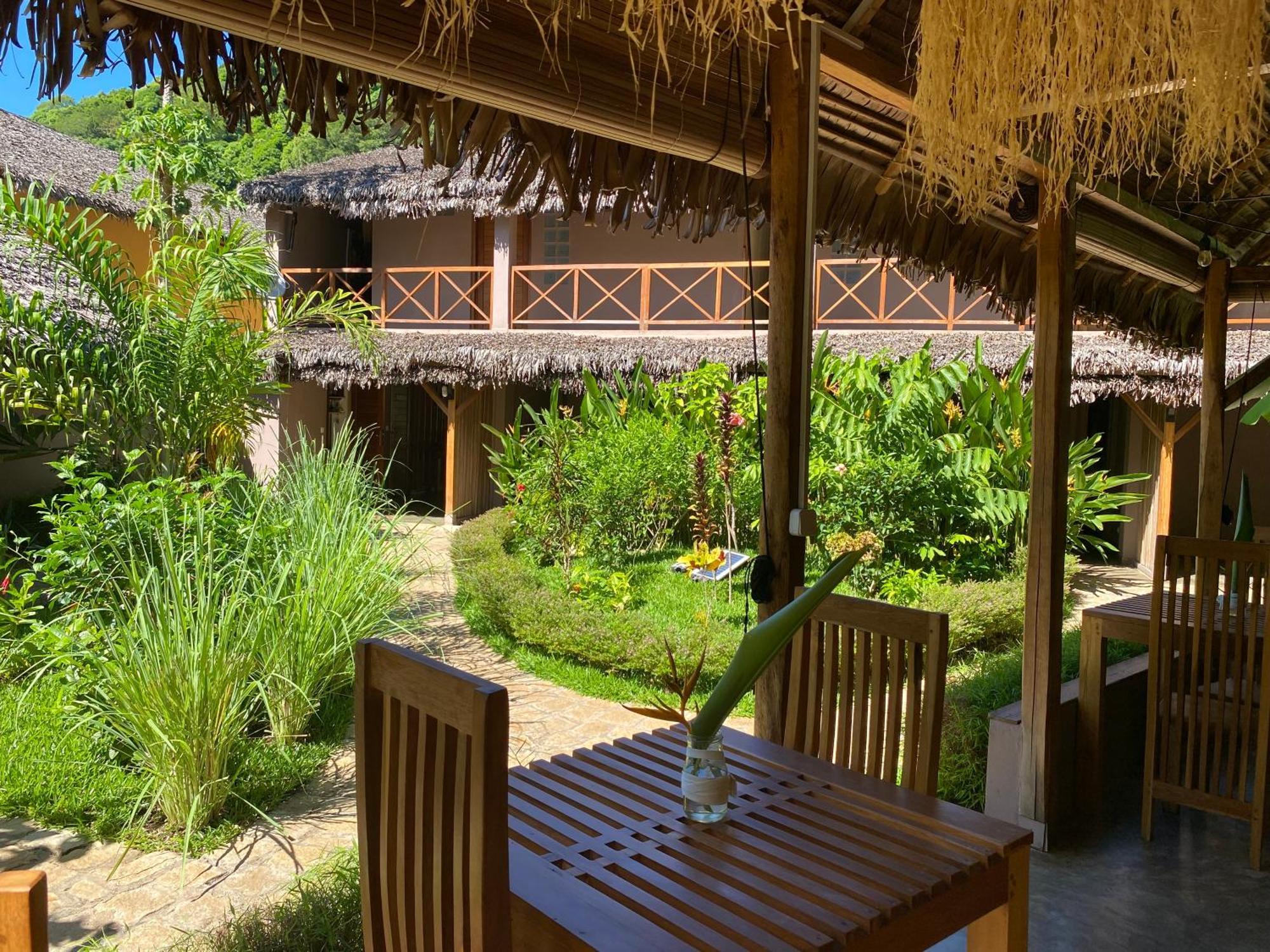 La Perle Rare De Nosy Be Hotel Ambatoloaka  Kültér fotó