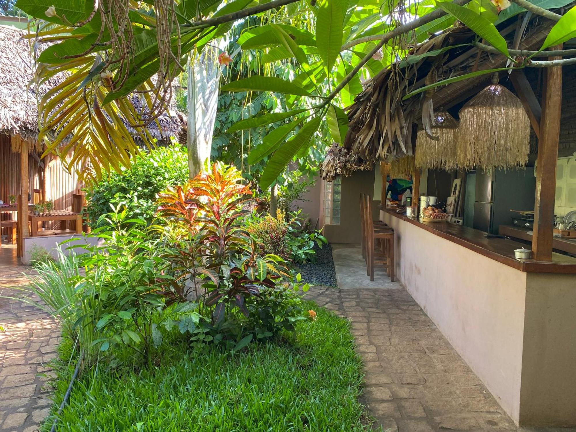 La Perle Rare De Nosy Be Hotel Ambatoloaka  Kültér fotó